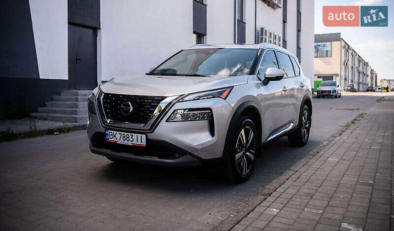 Nissan Rogue (2021)