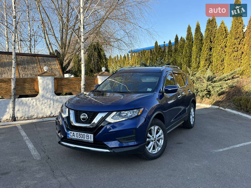 Nissan Rogue (2018)