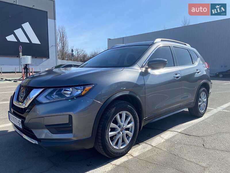 Nissan Rogue (2018)