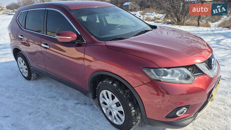 Nissan Rogue (2014)