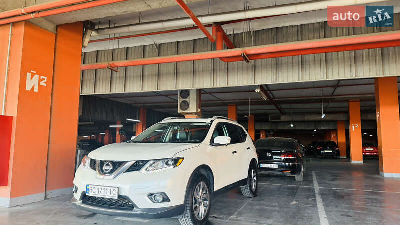 Nissan Rogue (2015)