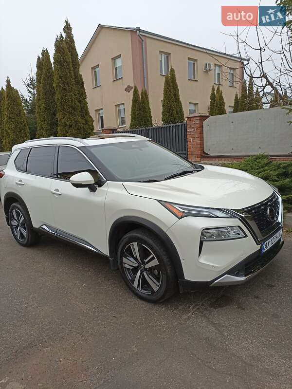 Nissan Rogue (2021)