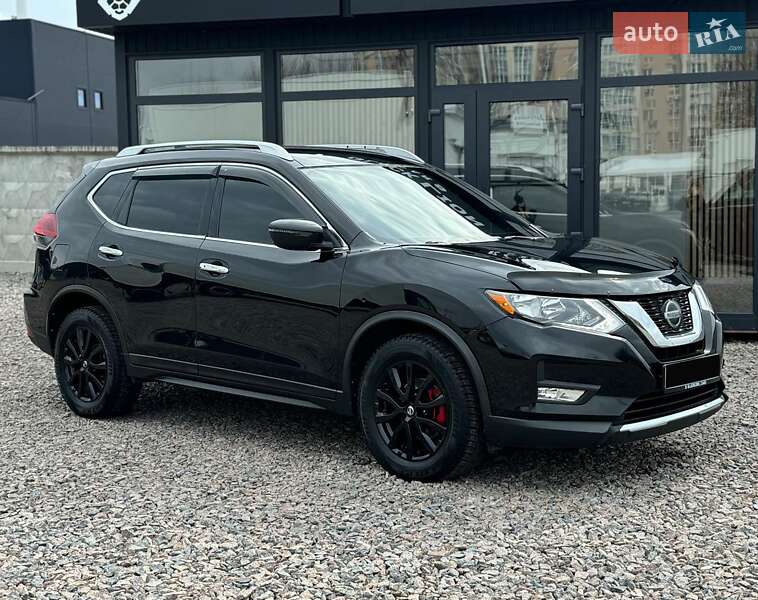 Nissan Rogue (2018)