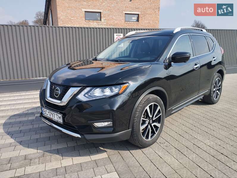 Nissan Rogue (2019)