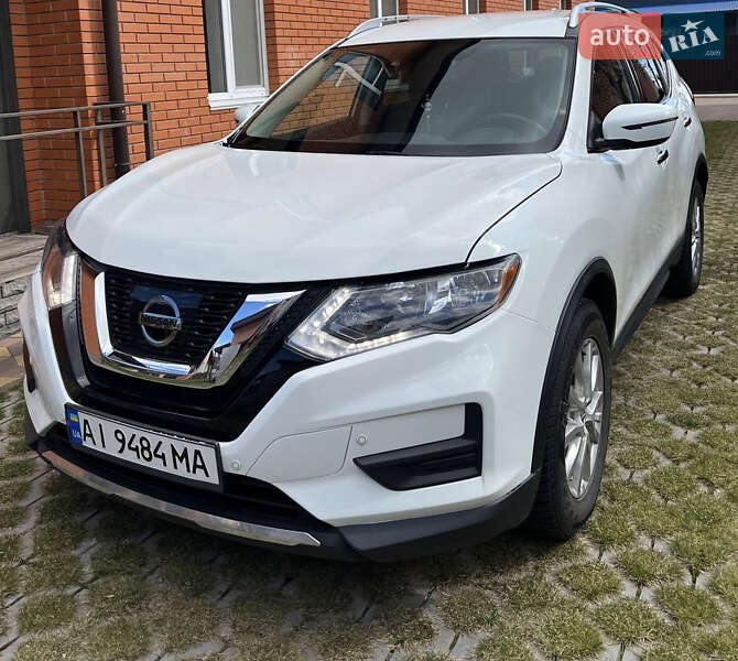 Nissan Rogue (2018)