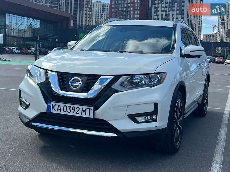 Nissan Rogue (2018)