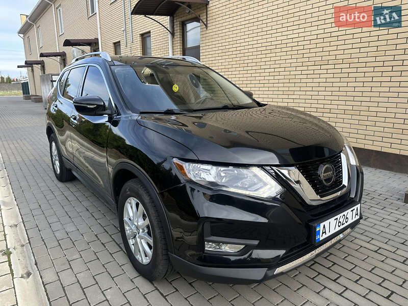Nissan Rogue (2018)