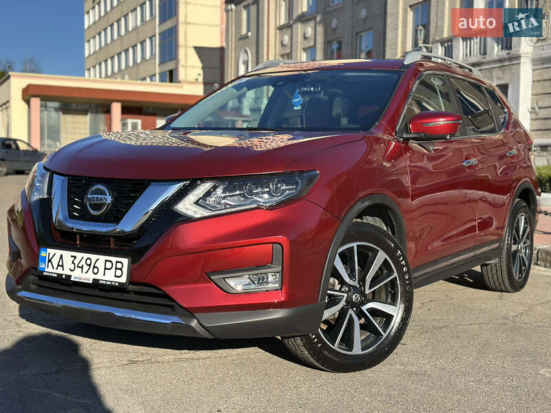 Nissan Rogue (2018)