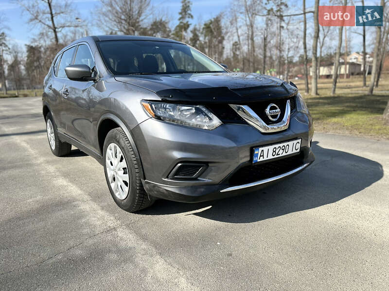 Nissan Rogue (2016)
