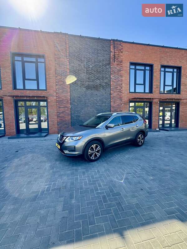 Nissan Rogue (2019)