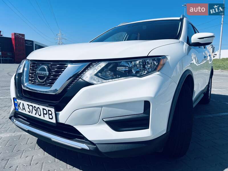 Nissan Rogue (2019)