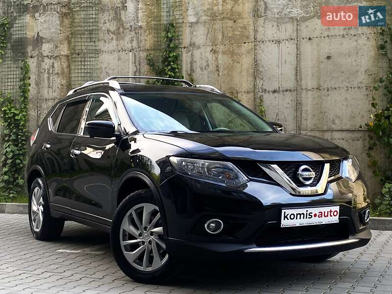 Nissan Rogue (2014)