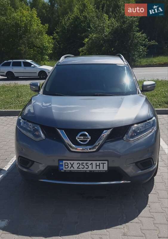Nissan Rogue (2014)