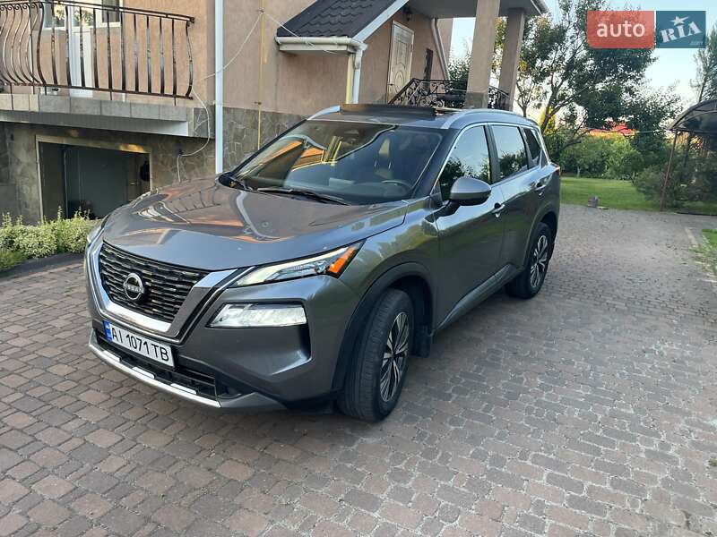 Nissan Rogue (2022)