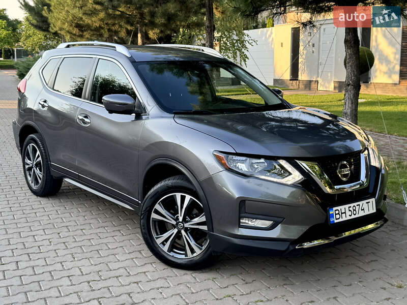 Nissan Rogue (2019)