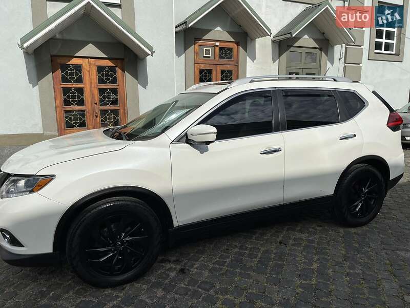 Nissan Rogue (2014)