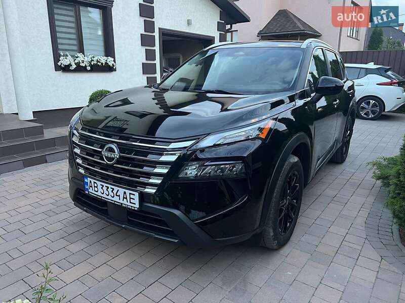 Nissan Rogue (2024)