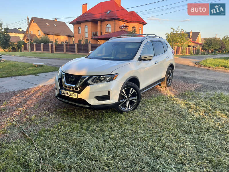Nissan Rogue (2019)