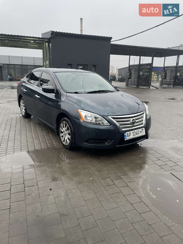 Nissan Sentra (2013)