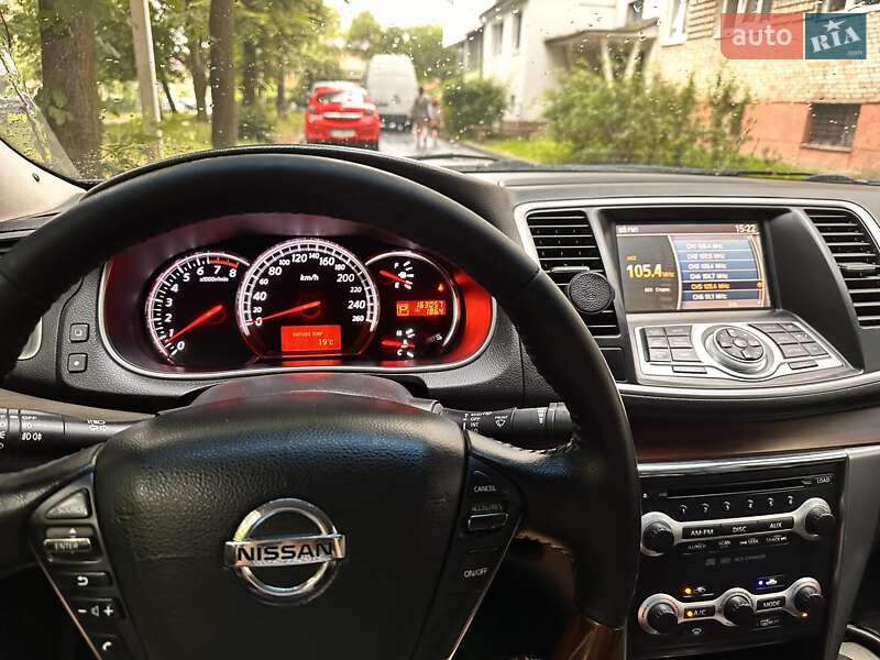 Nissan Teana (2011)