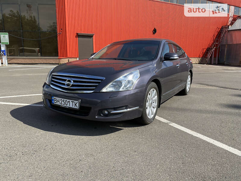 Nissan Teana (2011)
