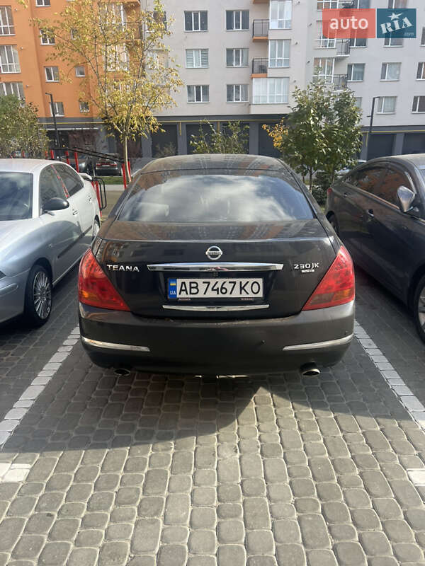 Nissan Teana (2006)