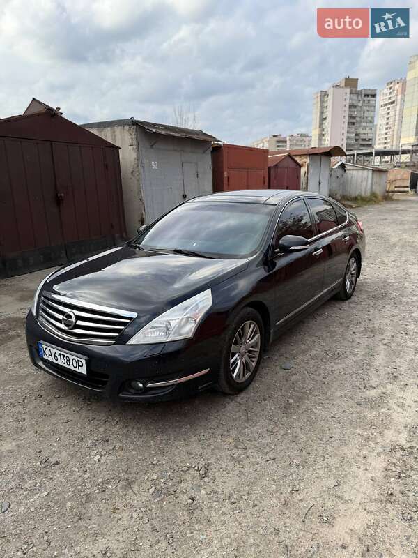 Nissan Teana (2012)