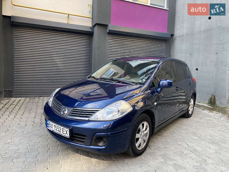 Nissan Tiida (2007)