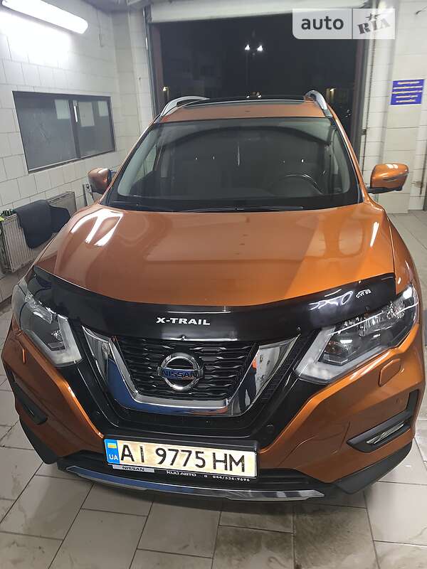 Nissan X-trail (2017)