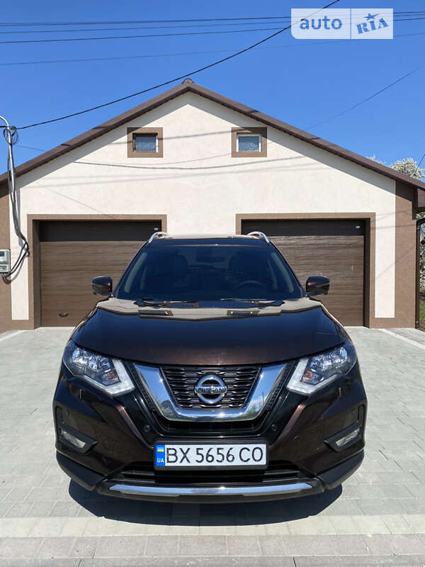 Nissan X-trail (2019)