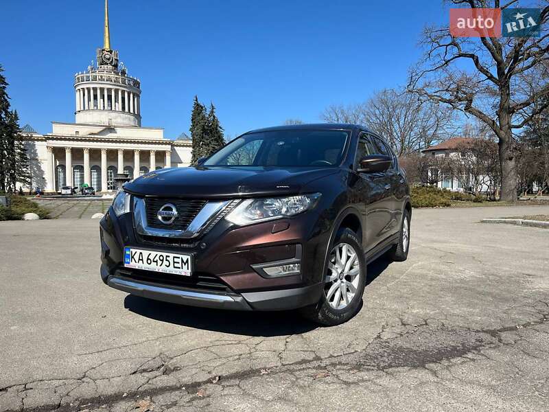 Nissan X-trail (2018)