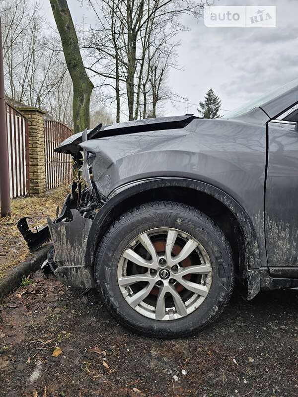 Nissan X-trail (2018)