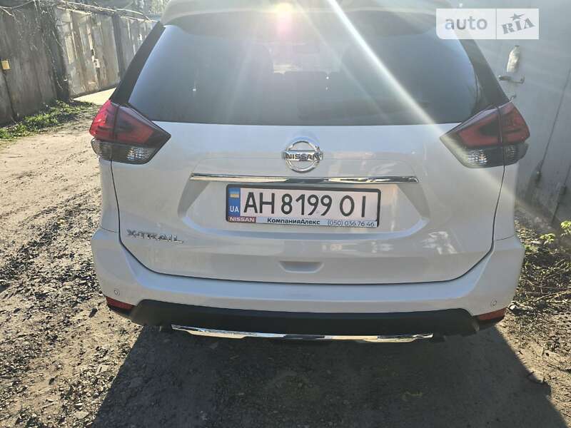 Nissan X-trail (2020)