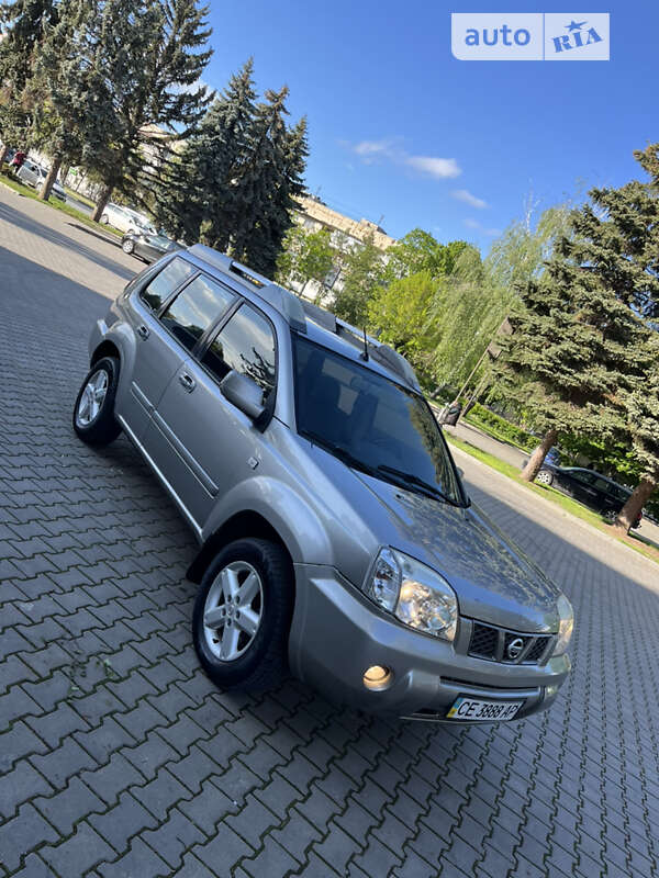 Nissan X-trail (2004)