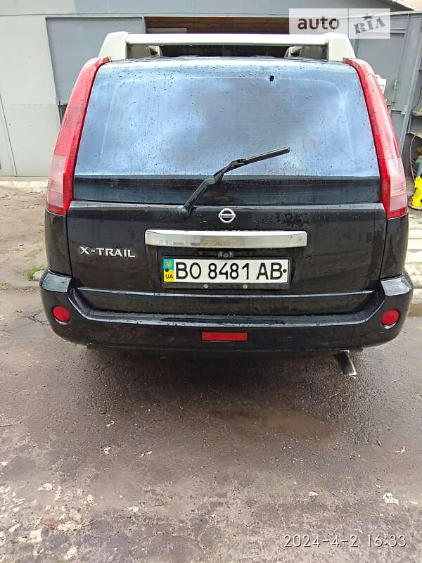Nissan X-trail (2006)