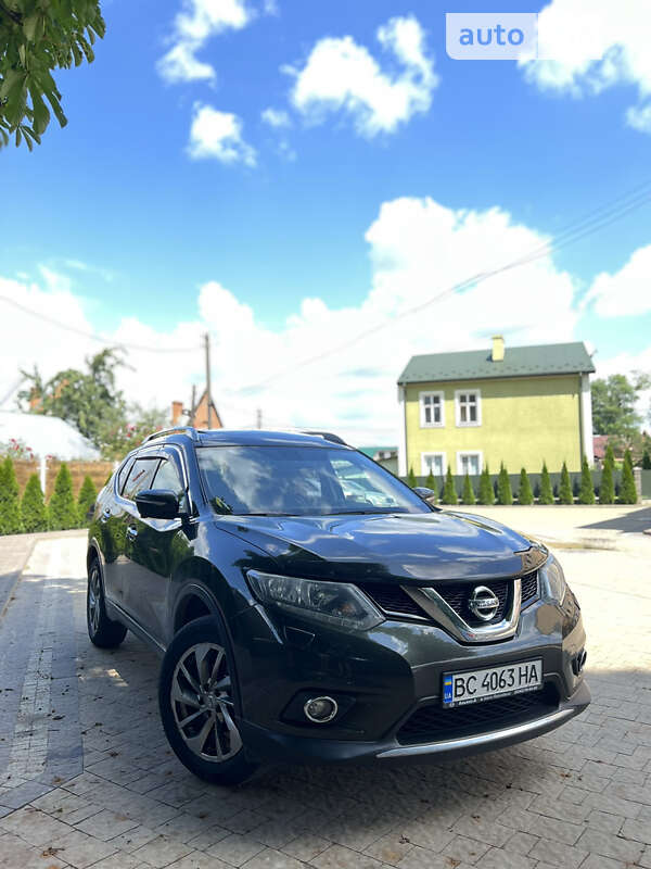 Nissan X-trail (2017)