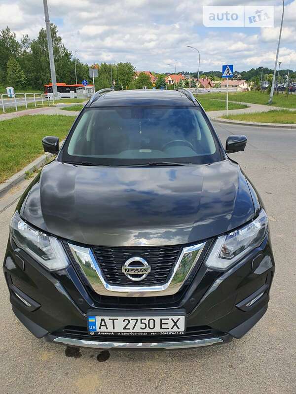 Nissan X-trail (2021)