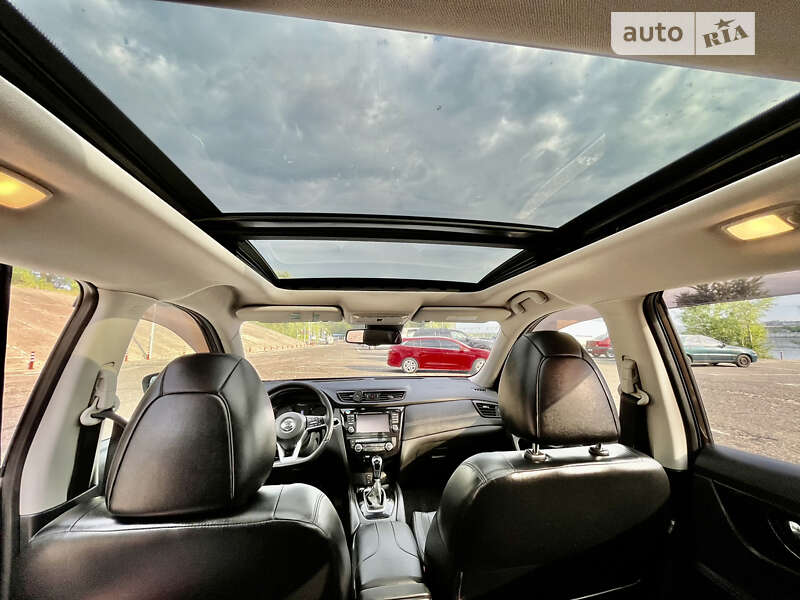 Nissan X-trail (2018)