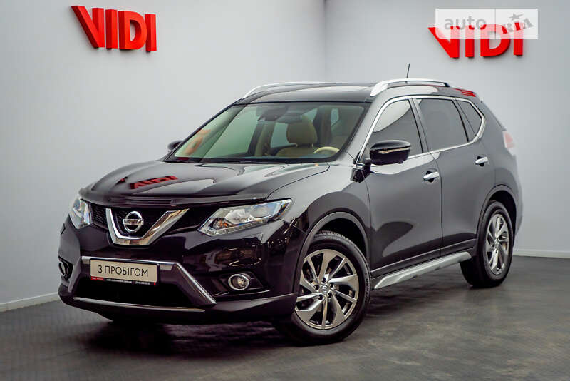 Nissan X-trail (2017)