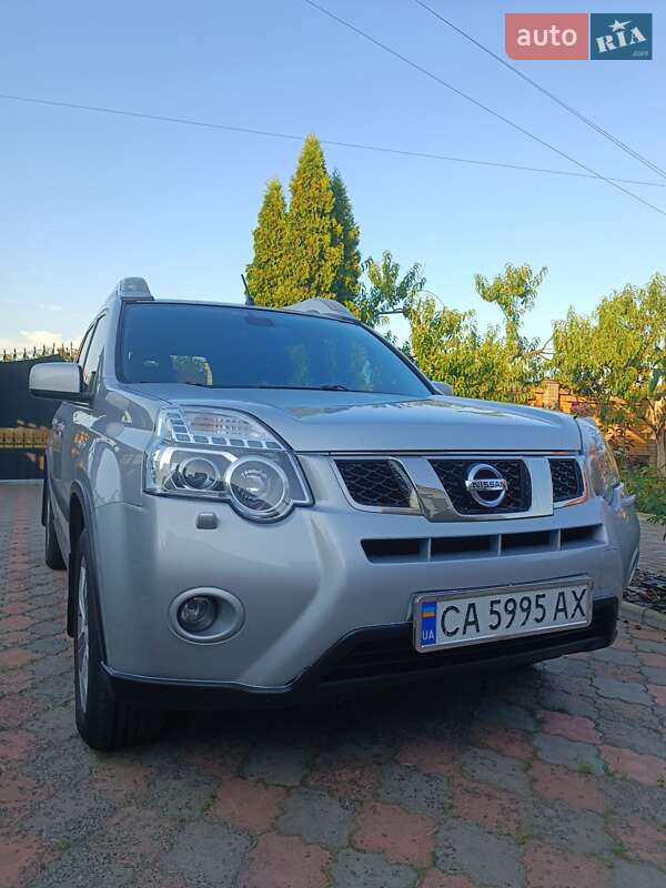 Nissan X-trail (2012)