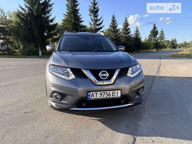 Nissan X-trail (2017)