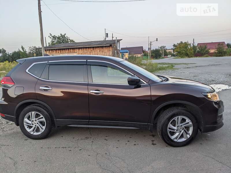 Nissan X-trail (2021)