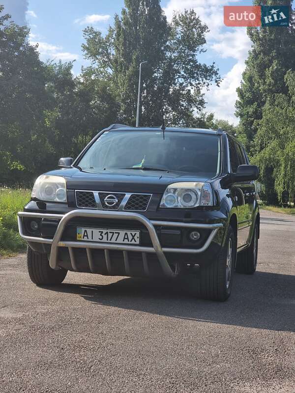 Nissan X-trail (2006)