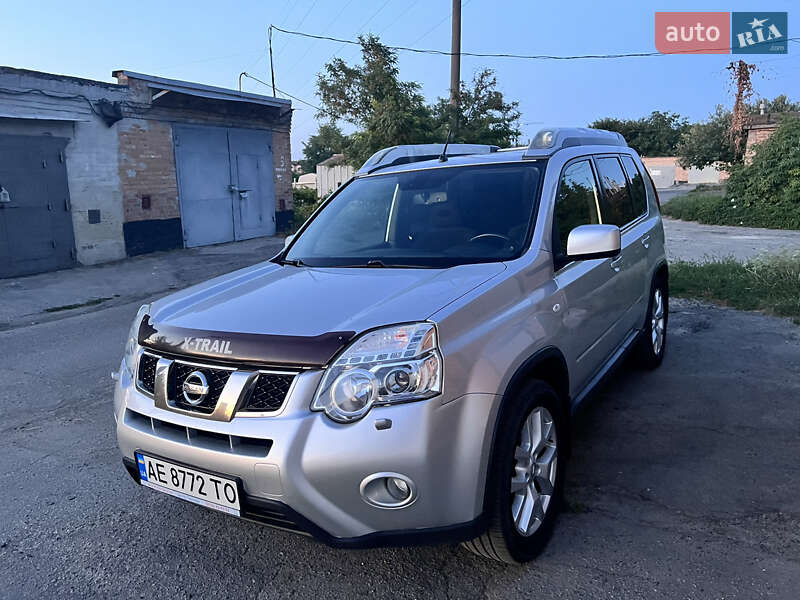 Nissan X-trail (2012)