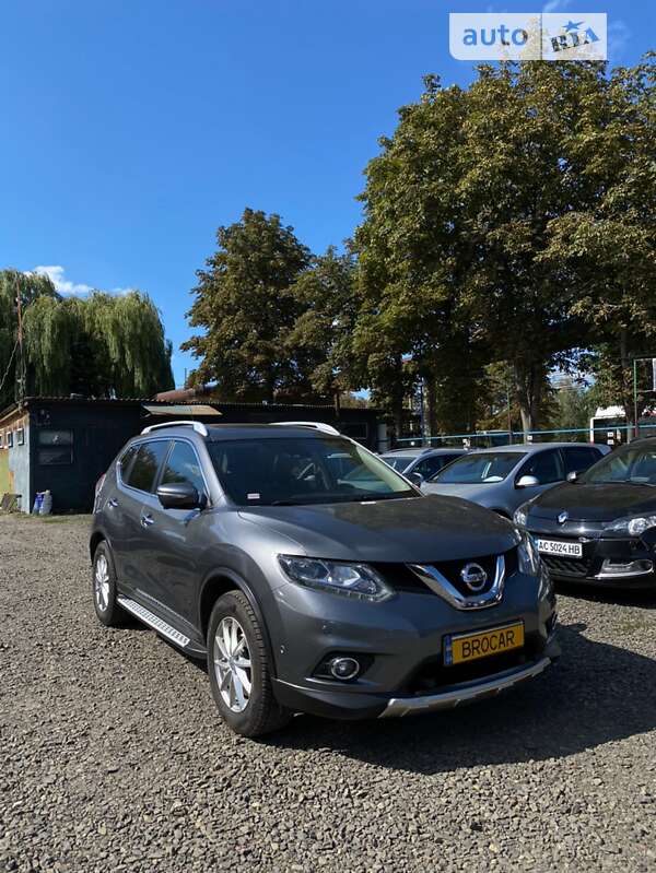 Nissan X-trail (2014)