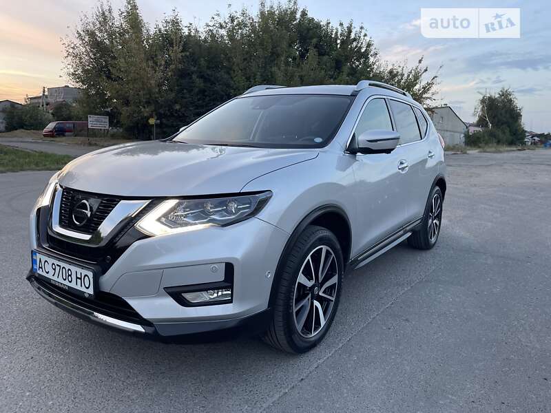 Nissan X-trail (2018)