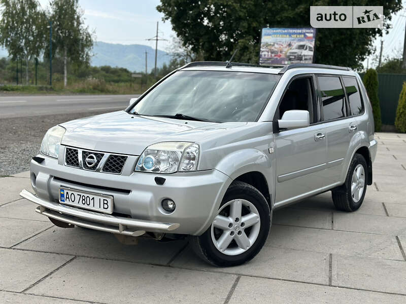 Nissan X-trail (2007)