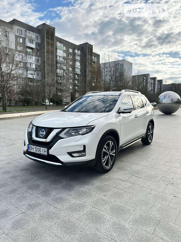 Nissan X-trail (2018)