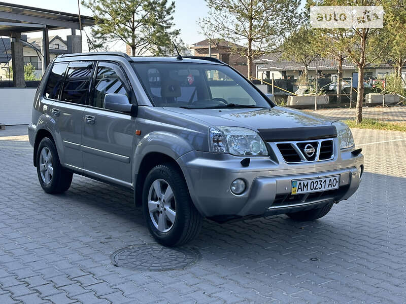 Nissan X-trail (2002)