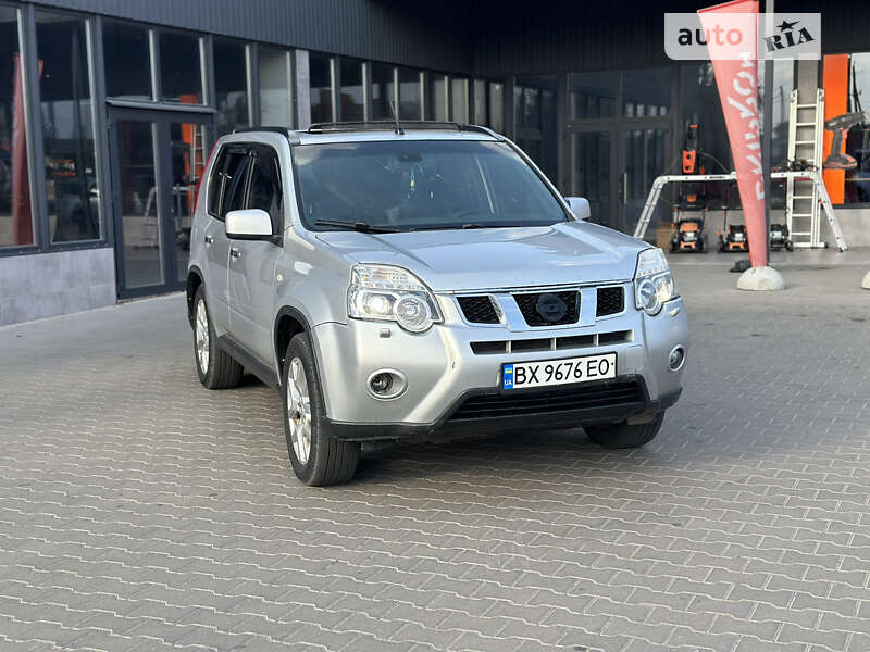 Nissan X-trail (2012)